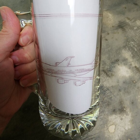 AIR FORCE ONE PRESIDENT OF THE USA EMBOSSED GLASS BEER MUG STEIN 6” (2 SET) RARE - Picture 5 of 10